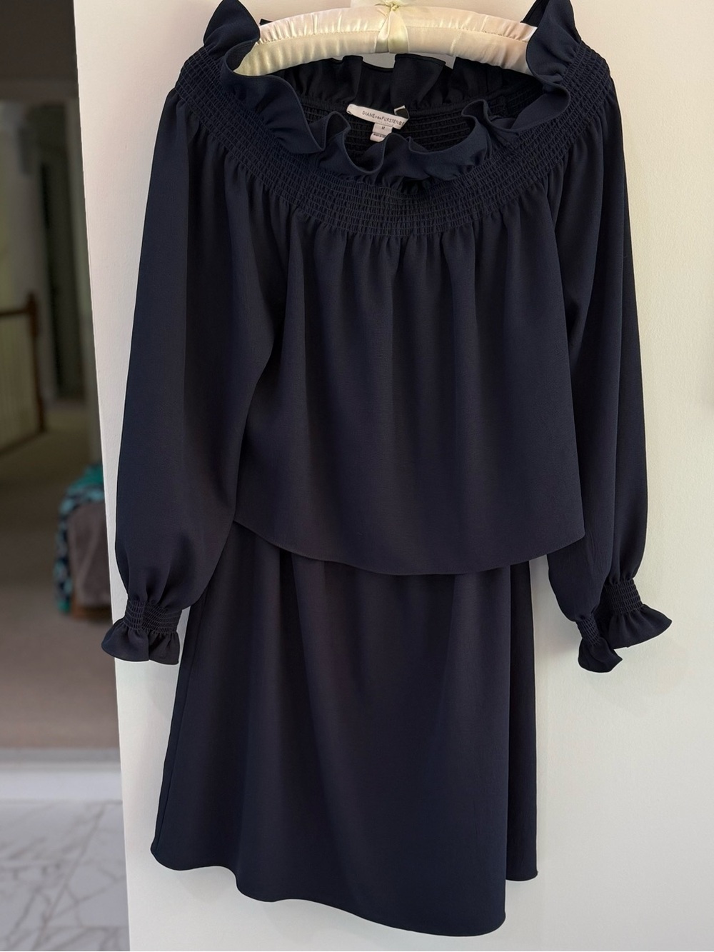 Diane Von Furstenberg Navy Blue Long-Sleeve Ruffled Neck Dress